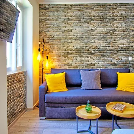 Barbara's Apartment